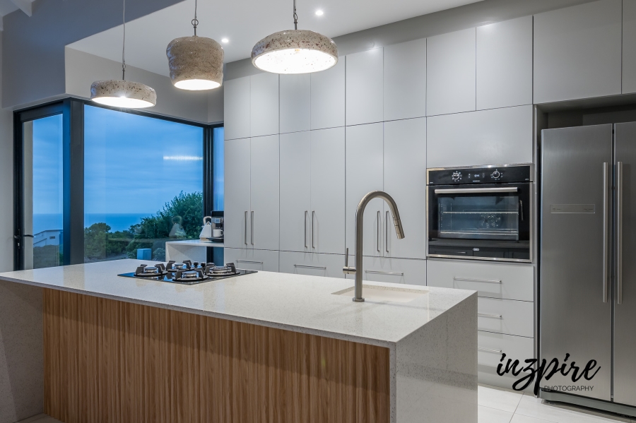3 Bedroom Property for Sale in Village On Sea Western Cape
